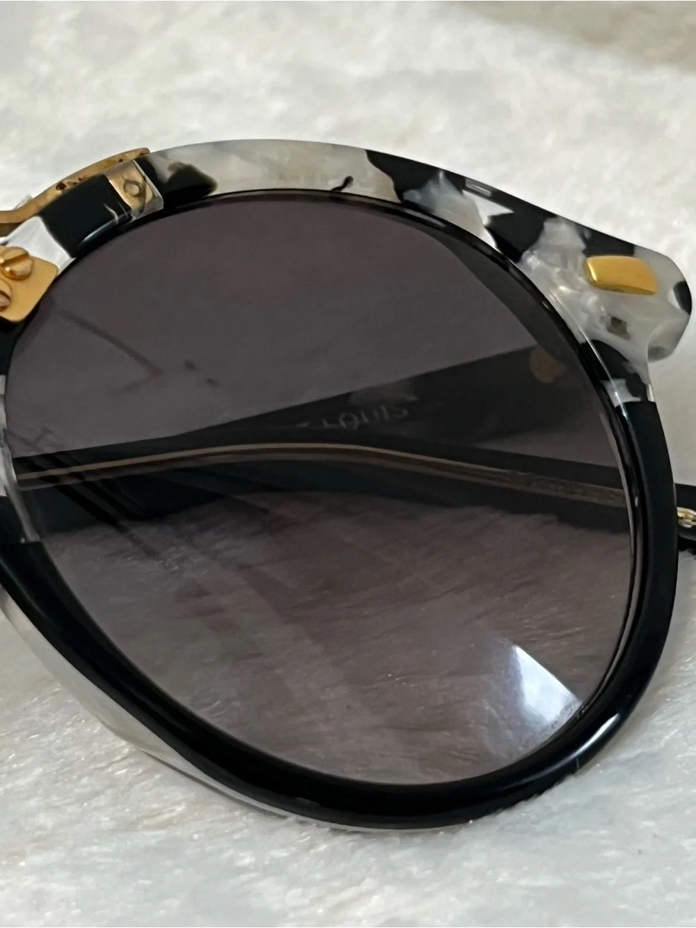 Krewe St. Louis Sunglasses 46-23 Polarized Mirrored Black & White Tortoise Shell
